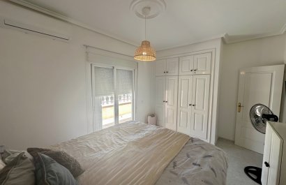 Resale - Townhouse / Duplex / Corner - Ciudad Quesada - Doña Pepa