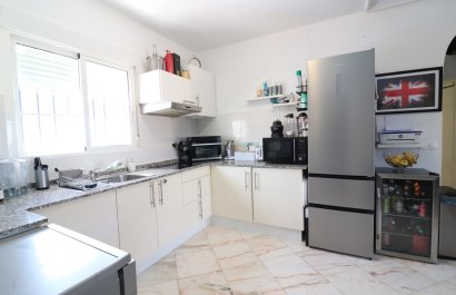 Resale - Villa - Orihuela Costa - Villamartín