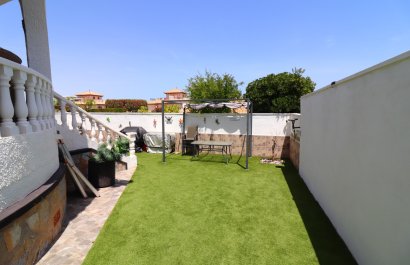 Resale - Villa - Orihuela Costa - Villamartín