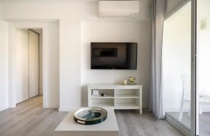 Resale - Apartments - Flats - Marbella - Nueva Andalucía
