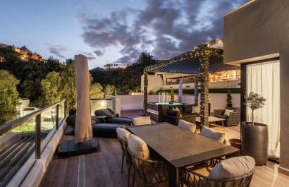 Resale - Apartments - Flats - Marbella - Nueva Andalucía
