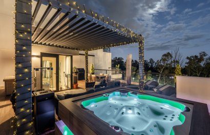 Resale - Apartments - Flats - Marbella - Nueva Andalucía
