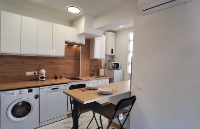 Reventa - Apartments - Flats - Torrevieia - Center