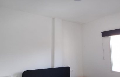 Reventa - Apartments - Flats - Torrevieia - Center