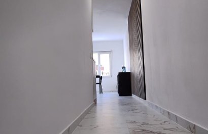 Reventa - Apartments - Flats - Torrevieia - Center