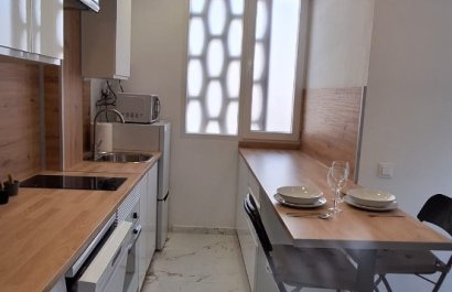 Reventa - Apartments - Flats - Torrevieia - Center