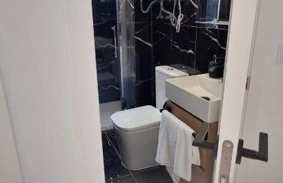 Herverkoop - Apartments - Flats - Torrevieia - Playa Los Naufragos