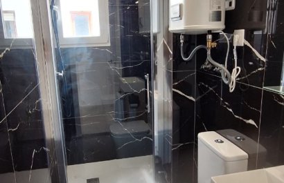 Herverkoop - Apartments - Flats - Torrevieia - Playa Los Naufragos