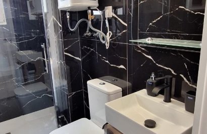 Herverkoop - Apartments - Flats - Torrevieia - Playa Los Naufragos
