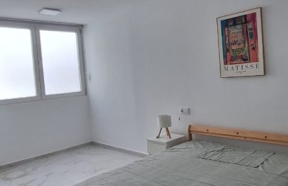 Herverkoop - Apartments - Flats - Torrevieia - Playa Los Naufragos