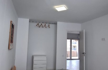 Herverkoop - Apartments - Flats - Torrevieia - Playa Los Naufragos