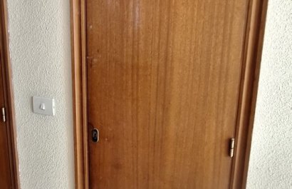 Herverkoop - Apartments - Flats - Torrevieia - Playa Los Naufragos