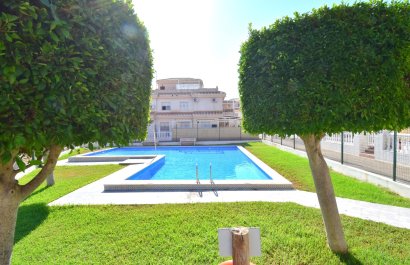 Resale - Townhouse / Duplex / Corner - Orihuela Costa - Playa Flamenca