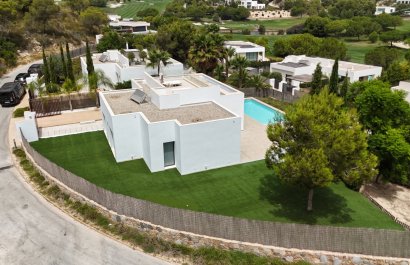 Resale - Villa - Orihuela Costa - Las Colinas golf