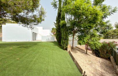 Resale - Villa - Orihuela Costa - Las Colinas golf