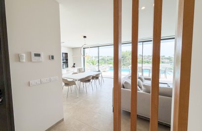 Resale - Villa - Orihuela Costa - Las Colinas golf