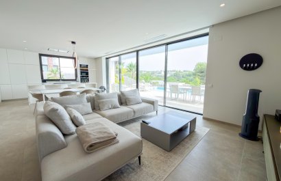 Resale - Villa - Orihuela Costa - Las Colinas golf