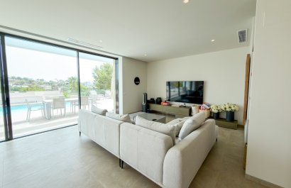 Resale - Villa - Orihuela Costa - Las Colinas golf
