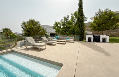 Resale - Villa - Orihuela Costa - Las Colinas golf