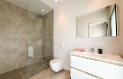 Resale - Villa - Orihuela Costa - Las Colinas golf