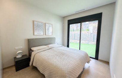 Resale - Villa - Orihuela Costa - Las Colinas golf