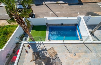 Reventa - Villa - PILAR DE LA HORADADA