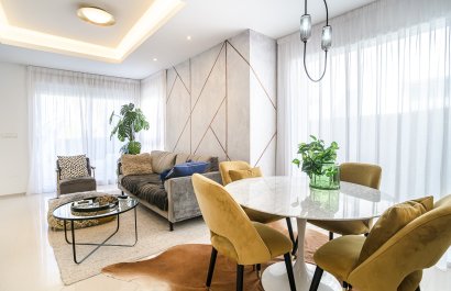 Resale - Villa - CIUDAD QUESADA