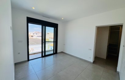 Herverkoop - Villa - SAN PEDRO DEL PINATAR - LO PAGÁN