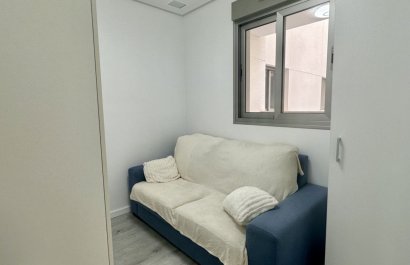 Resale - Apartments - Flats - Orihuela Costa - Villamartín