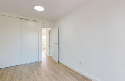Resale - Apartments - Flats - Orihuela Costa - Villamartín