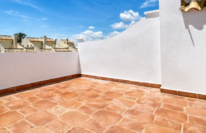 Resale - Townhouse / Duplex / Corner - Orihuela Costa - Playa Flamenca