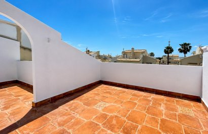 Resale - Townhouse / Duplex / Corner - Orihuela Costa - Playa Flamenca