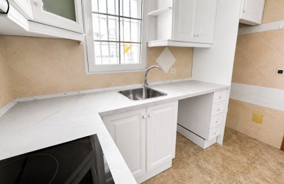 Resale - Townhouse / Duplex / Corner - Orihuela Costa - Playa Flamenca
