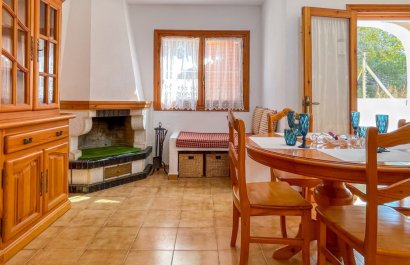 Resale - Townhouse / Duplex / Corner - Orihuela Costa - Playa Flamenca