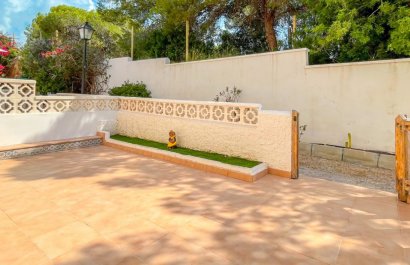 Resale - Townhouse / Duplex / Corner - Orihuela Costa - Playa Flamenca