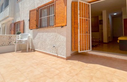 Resale - Townhouse / Duplex / Corner - Orihuela Costa - Playa Flamenca