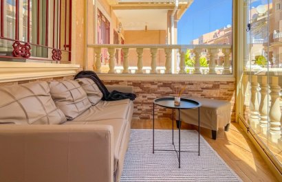 Resale - Townhouse / Duplex / Corner - Orihuela Costa - Playa Flamenca
