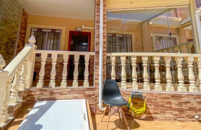 Resale - Townhouse / Duplex / Corner - Orihuela Costa - Playa Flamenca