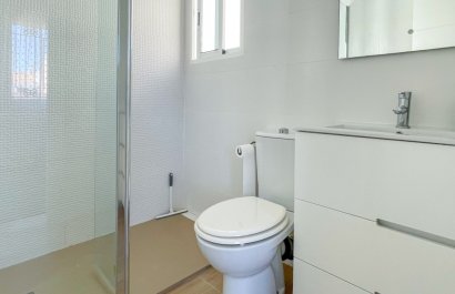 Resale - Townhouse / Duplex / Corner - Orihuela Costa - Playa Flamenca