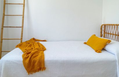 Resale - Townhouse / Duplex / Corner - Orihuela Costa - Playa Flamenca