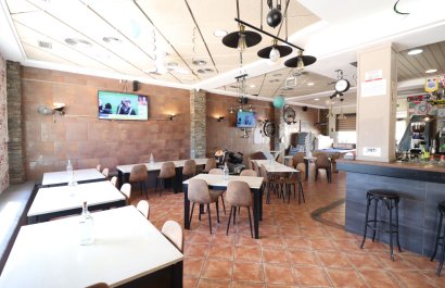 Herverkoop - Commercial (Leasehold) - Formentera del Segura - Formentera - Village