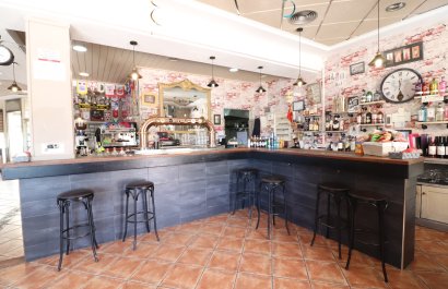 Herverkoop - Commercial (Leasehold) - Formentera del Segura - Formentera - Village