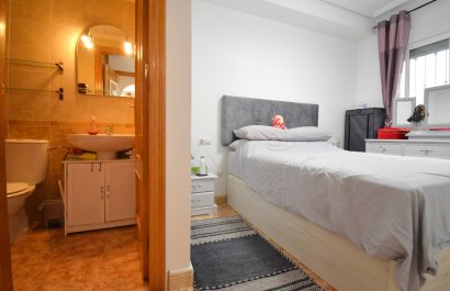 Resale - Apartments - Flats - Orihuela Costa - Punta Prima
