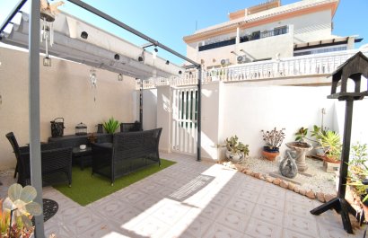 Resale - Townhouse / Duplex / Corner - Orihuela Costa - Playa Flamenca