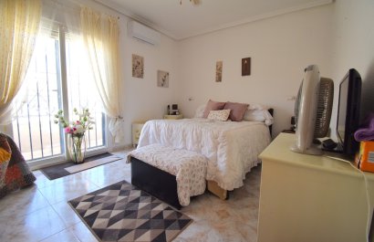 Resale - Townhouse / Duplex / Corner - Orihuela Costa - Playa Flamenca