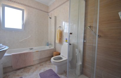 Resale - Townhouse / Duplex / Corner - Orihuela Costa - Playa Flamenca