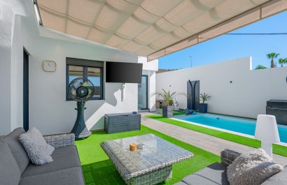 Herverkoop - Villa - Fortuna - Urbanizacion Las Kalendas
