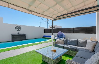 Herverkoop - Villa - Fortuna - Urbanizacion Las Kalendas