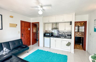 Resale - Townhouse / Duplex / Corner - San Miguel de Salinas - Bellavista