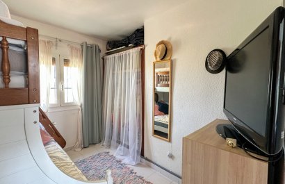 Resale - Townhouse / Duplex / Corner - San Miguel de Salinas - Bellavista